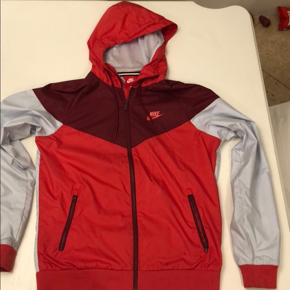 Nike lined windbreaker hooded jacket